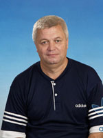 Гоголюк Александр Петрович, учитель физической культуры высшей квалификационной категории. Отличник физической культуры и спорта.