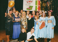 Школьная команда – победительница городского конкурса команд КВН. 2001г.